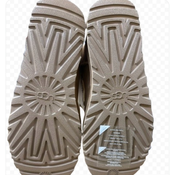 UGG AUSTRALIA TALL SUHENNY CHESTNUT SIZE 7 NIB - Picture 4 of 4